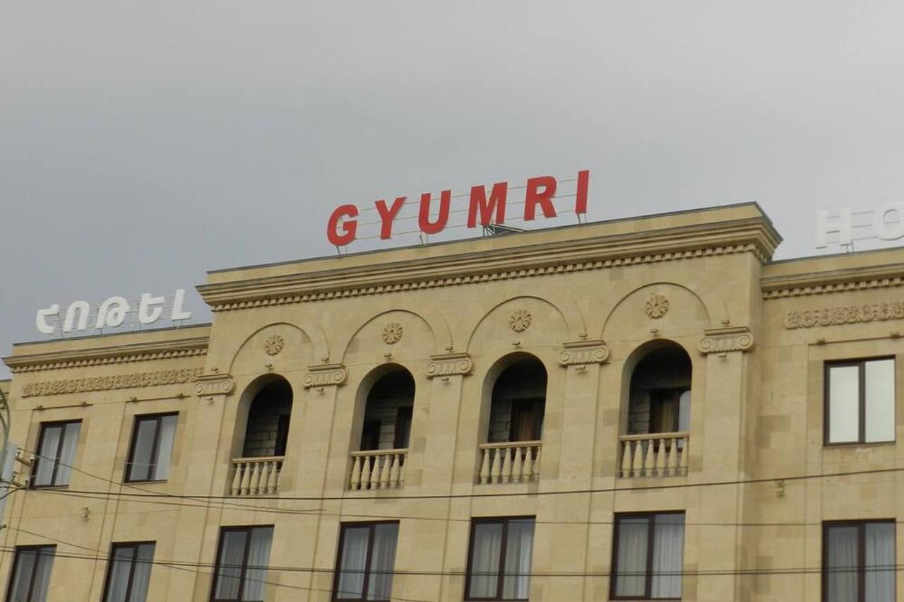 Gyumri Hotel Exterior photo